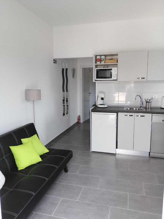 Apartment "Manna Zrnovo Bagian luar foto