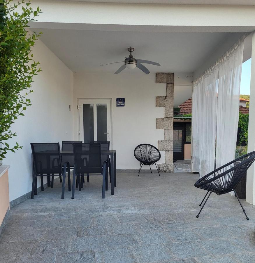 Apartment "Manna Zrnovo Bagian luar foto